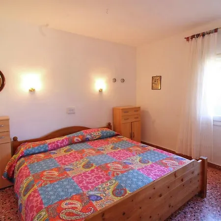 Nyaraló Vintage In With Private Pool